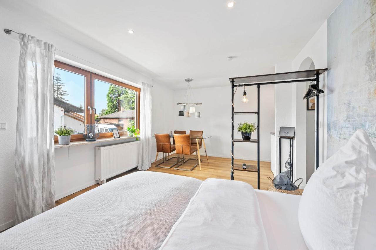 Ruhiges Und Zentrales Apartment In Huettenfeld Lampertheim Dış mekan fotoğraf
